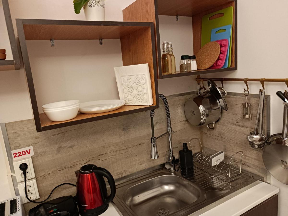 Lux Apartament In The Bubble Of Piata Romana Bucareste Exterior foto